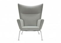 CH445 Wing Chair